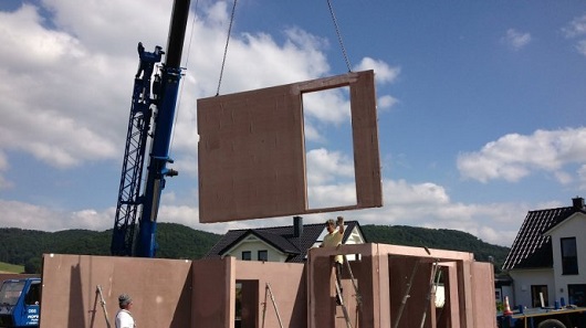 鋼結(jié)構(gòu)裝配式建筑農(nóng)村如何應(yīng)用？